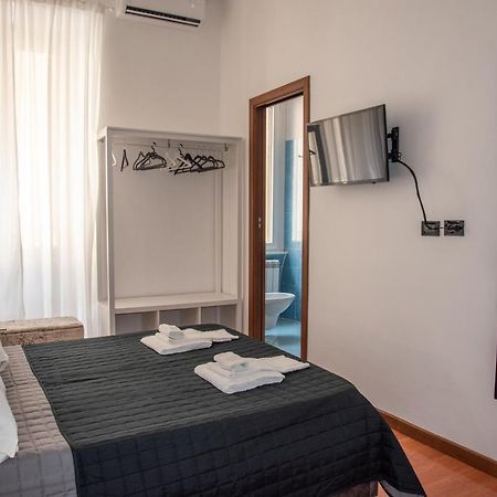 Bed and Breakfast Pura Vida Rom Exterior foto